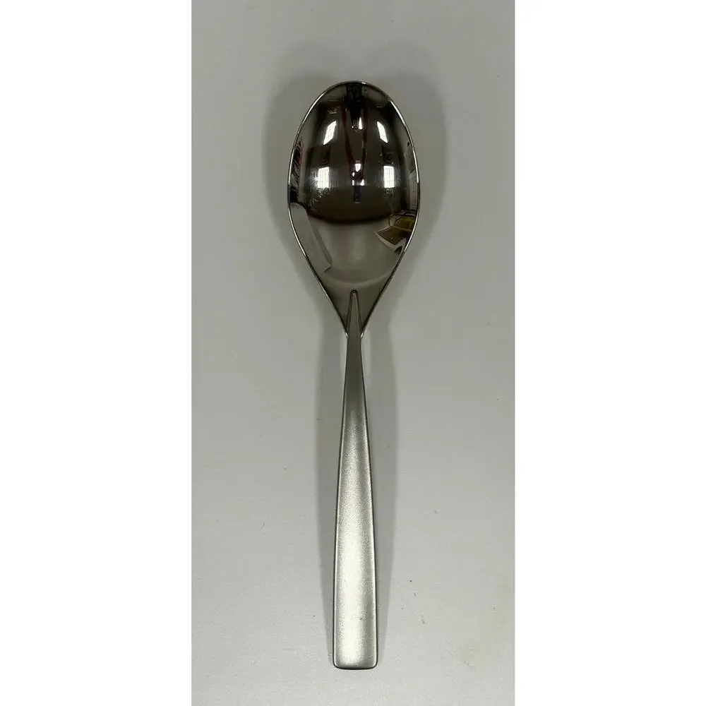 Oneida Stiletto Frost Place Spoon. KT114